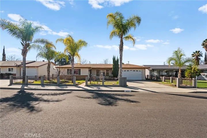 833 Marjorie Ave, Hemet, California 92543