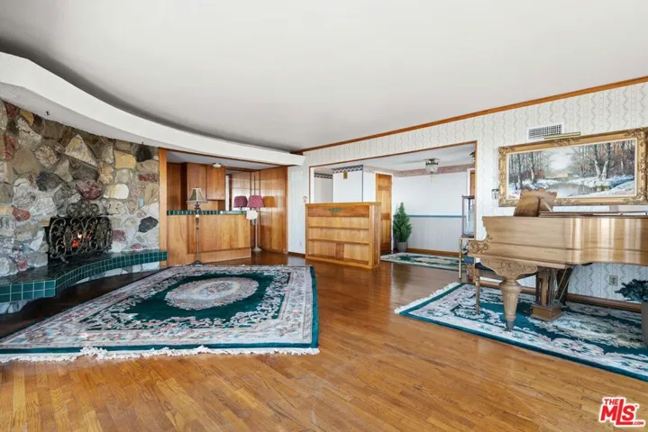 3533 Mulldae Avenue, San Pedro, California 90732