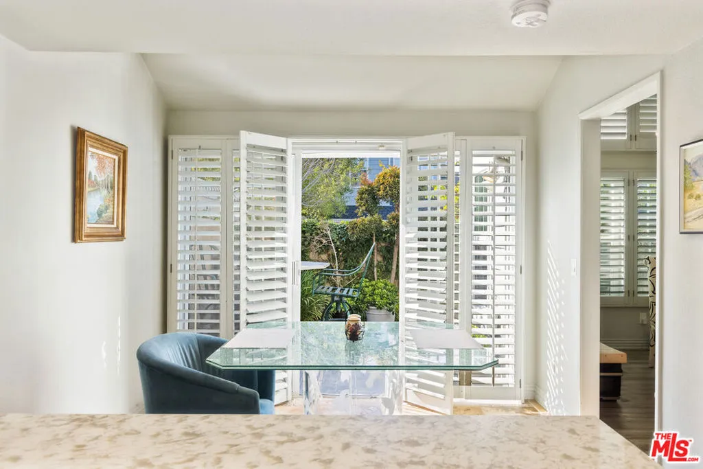 13082 Mindanao Way 54, Marina Del Rey, California 90292 home-pic-14
