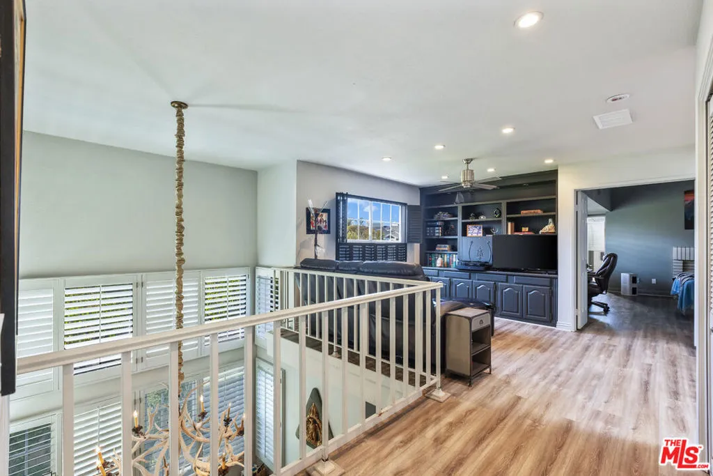 13082 Mindanao Way 54, Marina Del Rey, California 90292 home-pic-19