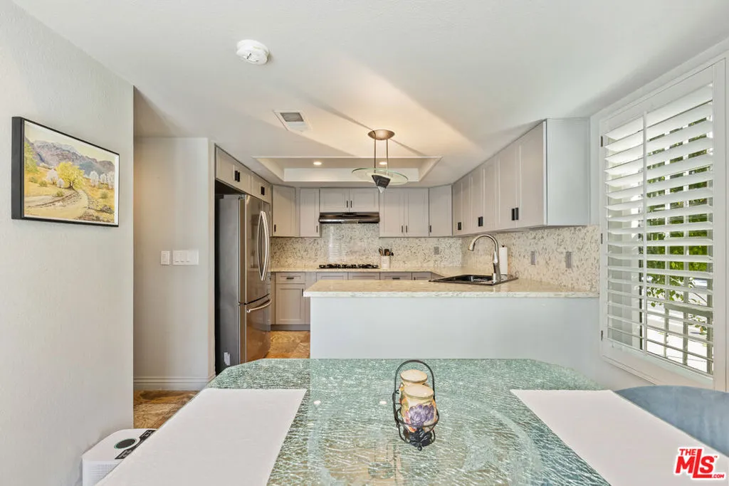 13082 Mindanao Way 54, Marina Del Rey, California 90292 home-pic-13