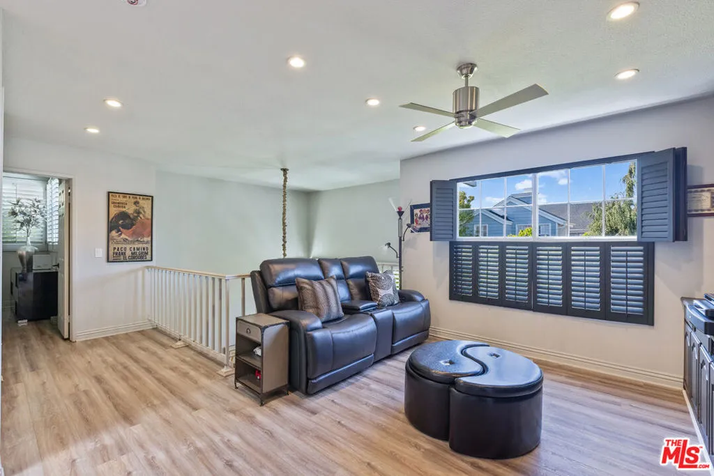 13082 Mindanao Way 54, Marina Del Rey, California 90292 home-pic-21