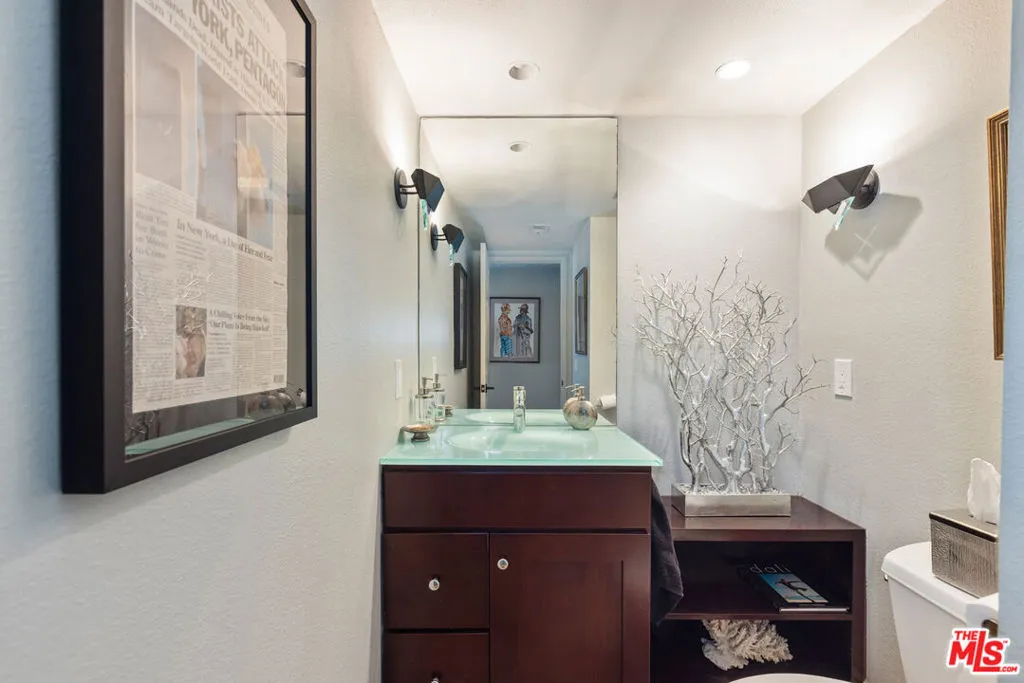 13082 Mindanao Way 54, Marina Del Rey, California 90292 home-pic-17