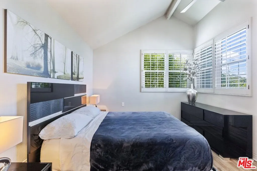 13082 Mindanao Way 54, Marina Del Rey, California 90292 home-pic-34