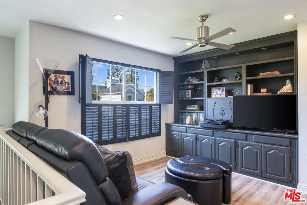 13082 Mindanao Way 54, Marina Del Rey, California 90292 home-pic-22