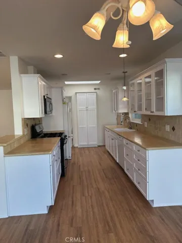 360 Panama Avenue, Long Beach, California 90814