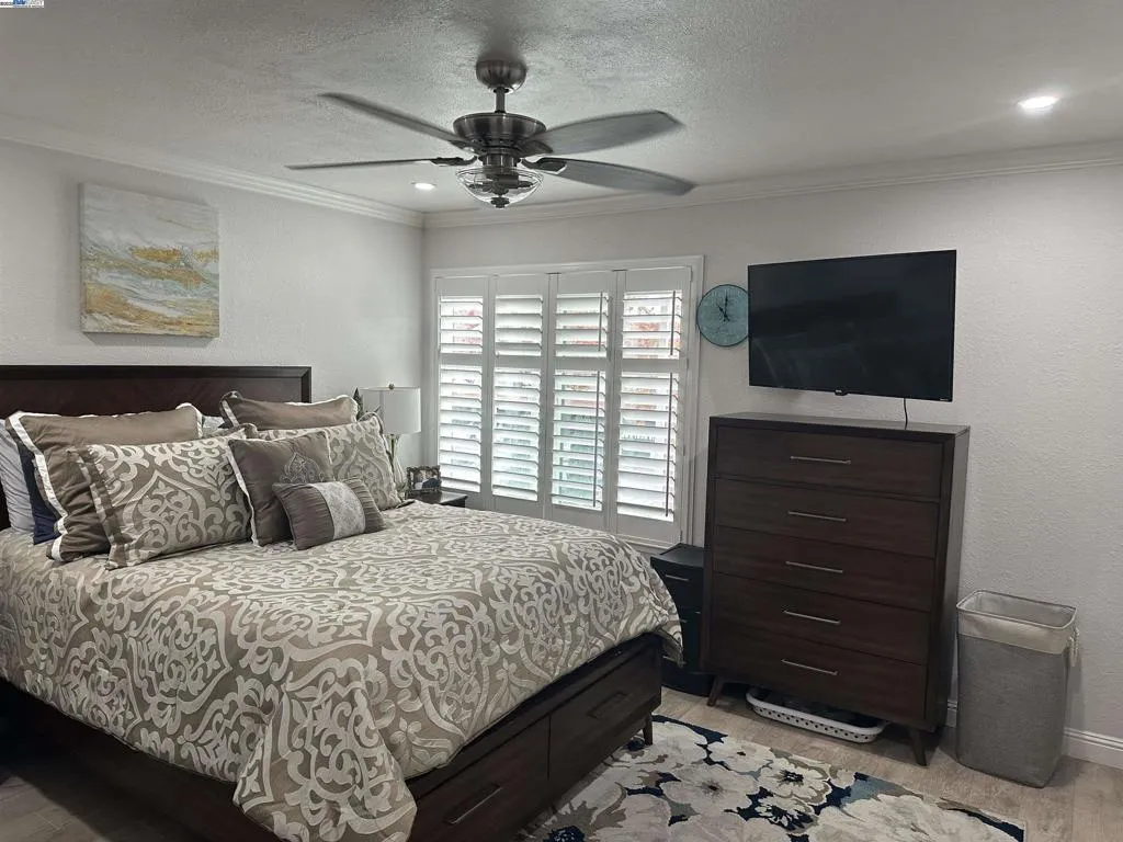 21109 Gary Dr 120, Hayward, California 94546 home-pic-6