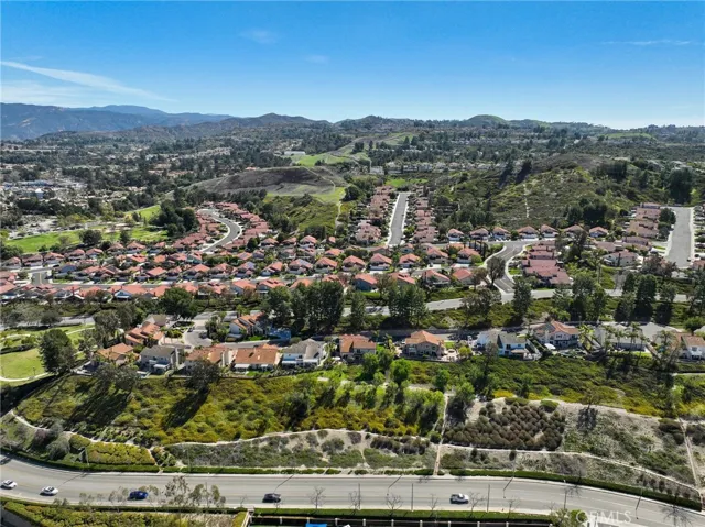 8085 E Kendra Court, Anaheim Hills, California 92808