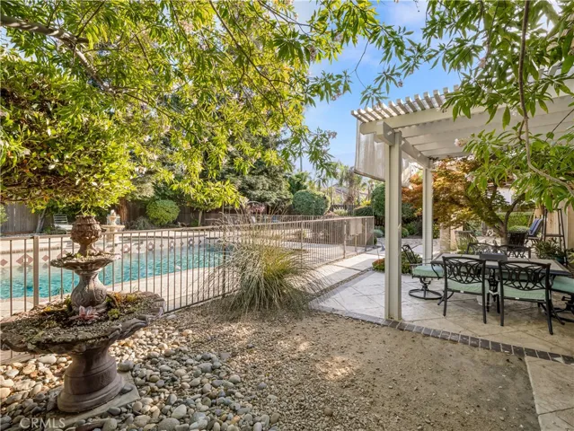 2705 E Ryan Lane, Fresno, California 93720