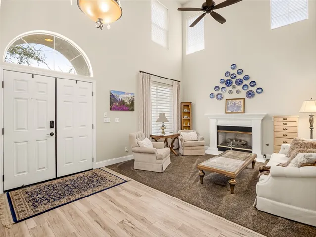 2705 E Ryan Lane, Fresno, California 93720