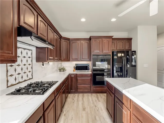 2705 E Ryan Lane, Fresno, California 93720