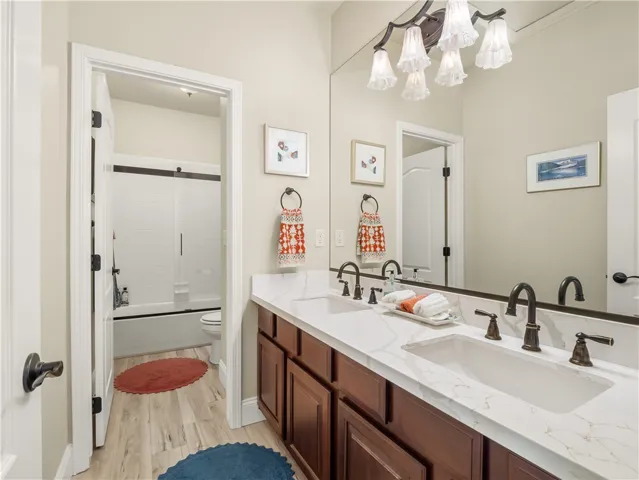 2705 E Ryan Lane, Fresno, California 93720