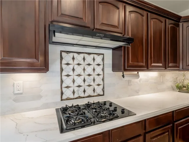 2705 E Ryan Lane, Fresno, California 93720