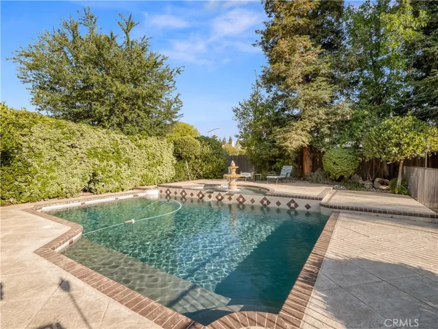 2705 E Ryan Lane, Fresno, California 93720
