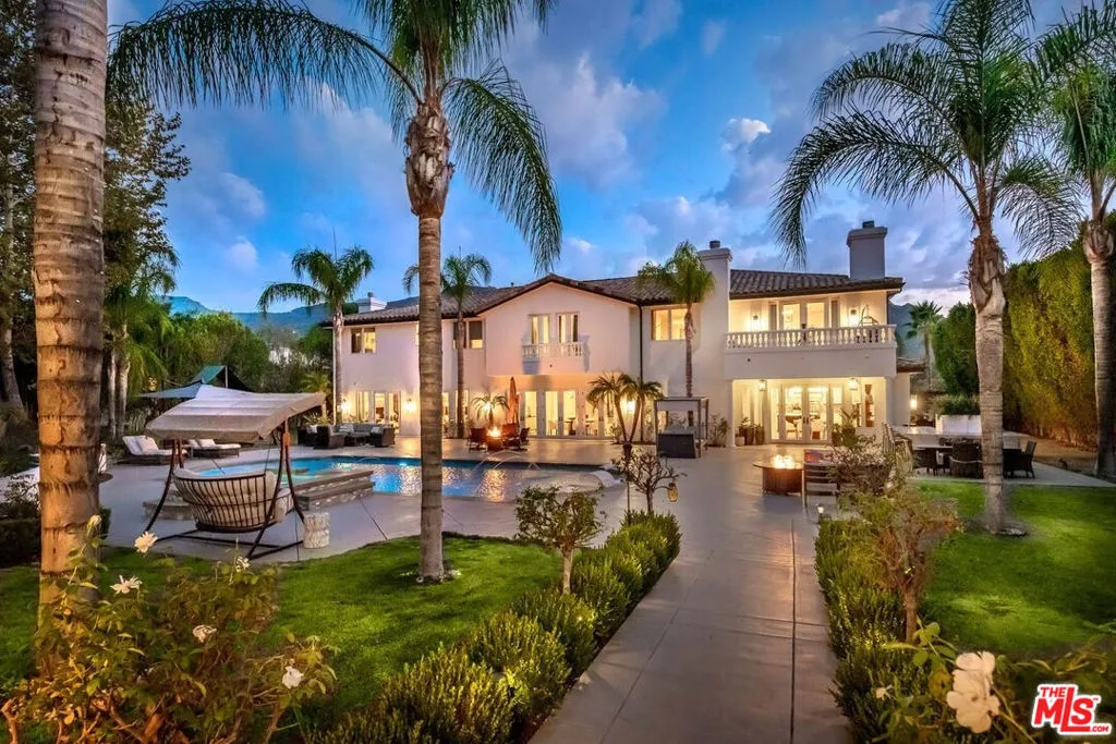 25043 Abercrombie Lane, Calabasas, California 91302, 9 Bedrooms Bedrooms, ,9 BathroomsBathrooms,Residential,For Sale,Abercrombie,25501457