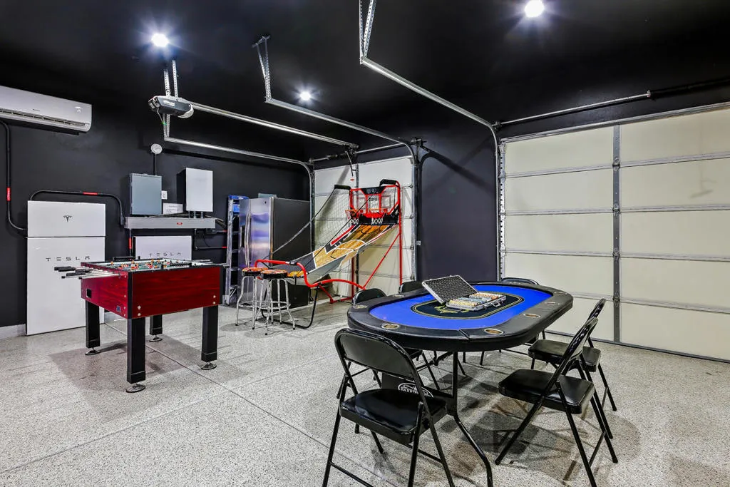 81107 Carefree Drive, Indio, California 92201 home-pic-59