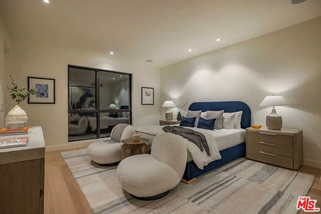 919 Hilldale Avenue, West Hollywood, California 90069 home-pic-29