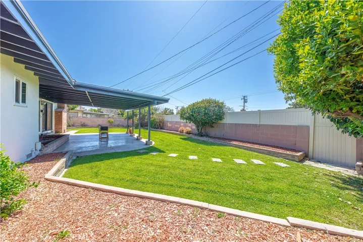 11131 Vinevale Street, Garden Grove, California 92841