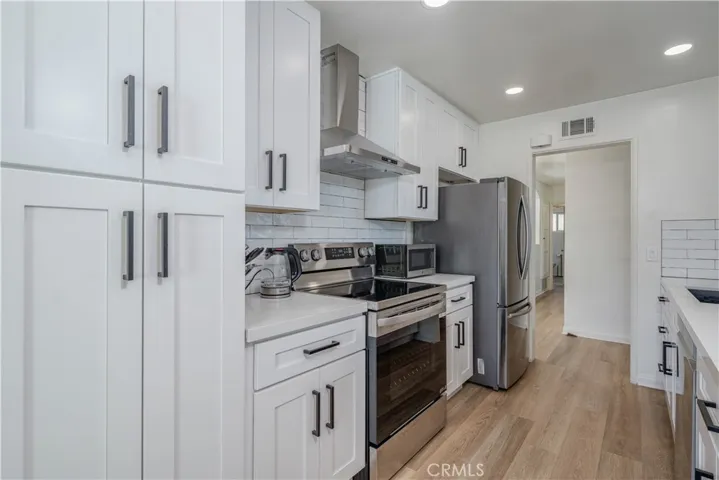 11131 Vinevale Street, Garden Grove, California 92841