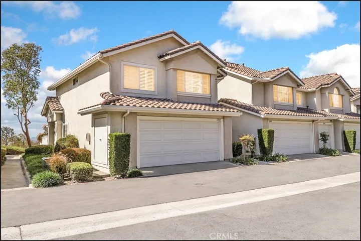 21061 Jenner, Lake Forest, California 92630
