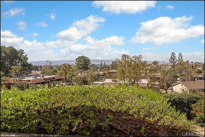 21061 Jenner, Lake Forest, California 92630