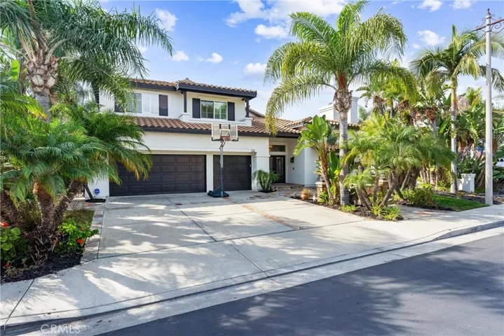 735 S Canyon Mist Lane, Anaheim Hills, California 92808