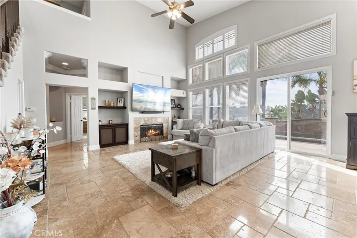 735 S Canyon Mist Lane, Anaheim Hills, California 92808