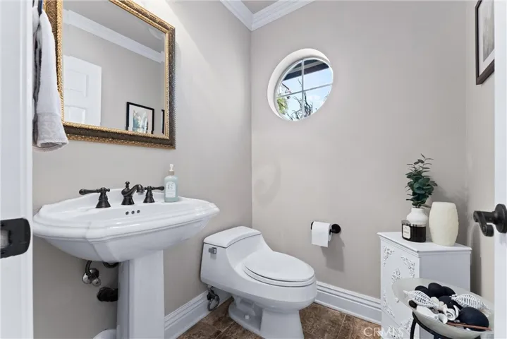 735 S Canyon Mist Lane, Anaheim Hills, California 92808