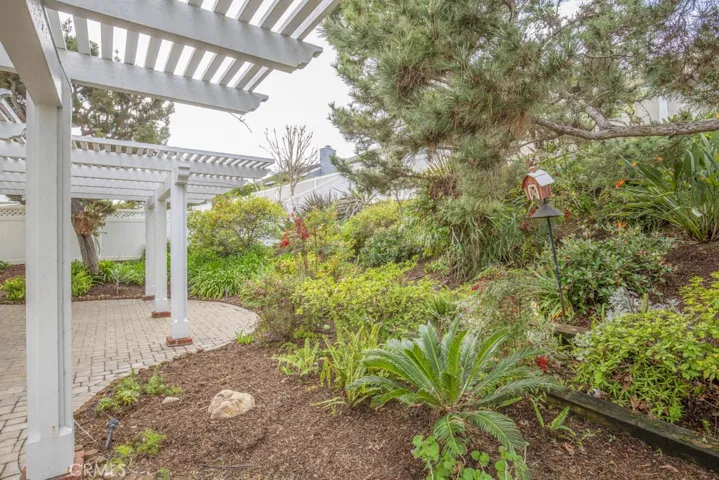 24641 Paige Circle, Laguna Hills, California 92653
