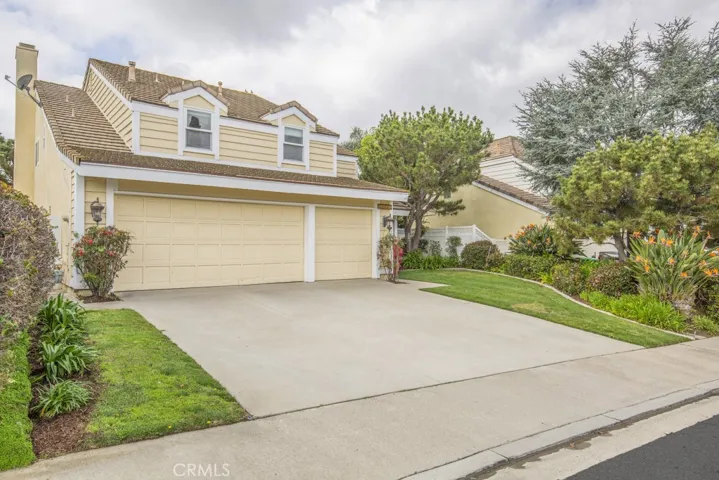 24641 Paige Circle, Laguna Hills, California 92653