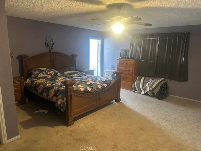 13970 Cajon Street, Hesperia, California 92345