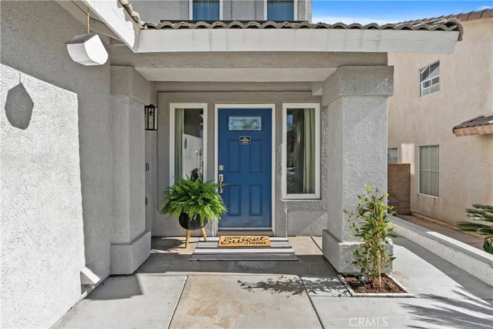 Stylish Front Entry