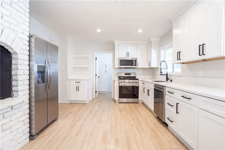 8534 Bothwell Road, Northridge, California 91324