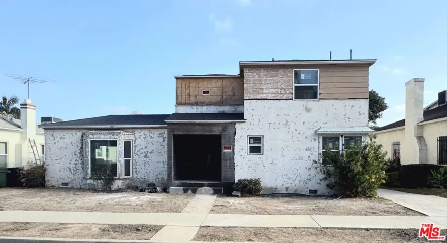 4220 Palmero Boulevard, View Park, California 90008
