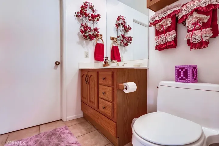 Main Floor​​‌​​​​‌​​‌‌​​‌​​​‌‌​​​‌​​‌‌​​‌‌​​‌‌​​​​ Bath
