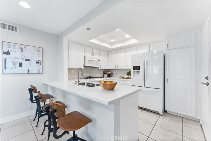 5560 E Vista Del Rio, Anaheim Hills, California 92807
