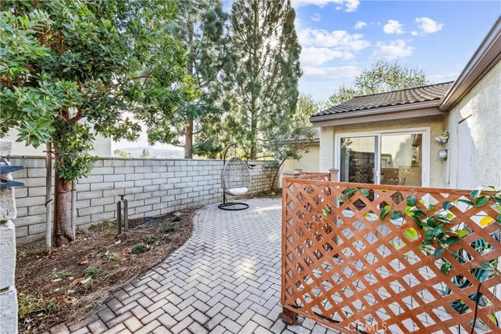 5560 E Vista Del Rio, Anaheim Hills, California 92807