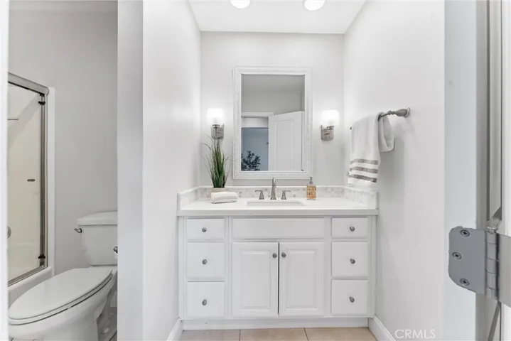 5560 E Vista Del Rio, Anaheim Hills, California 92807