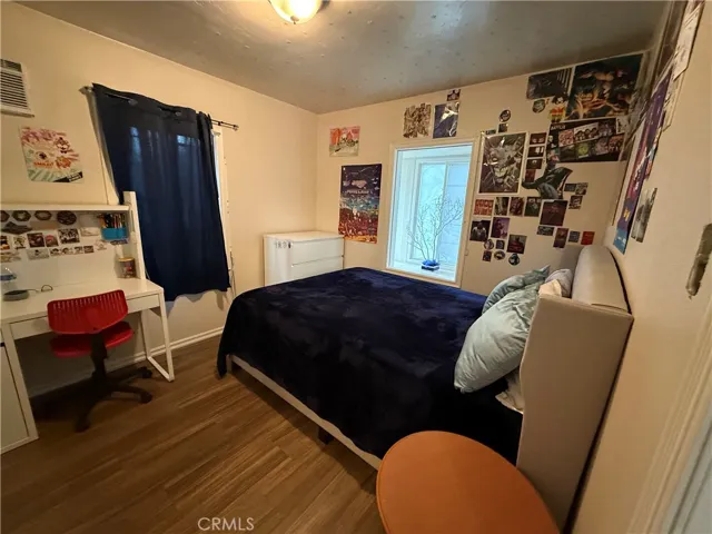 1328 W 67th Street, Los Angeles, California 90044