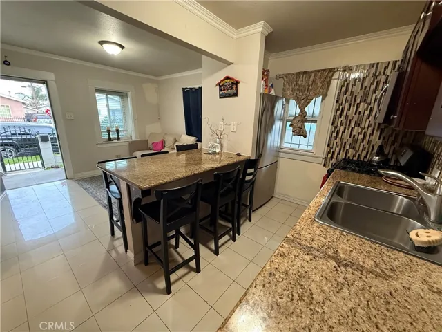1328 W 67th Street, Los Angeles, California 90044