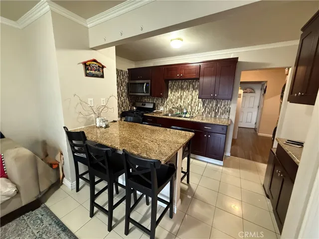1328 W 67th Street, Los Angeles, California 90044