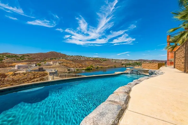30633 Wood Duck, Canyon Lake, California 92587
