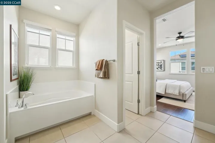 2958 Stringham Way, Dublin, California 94568