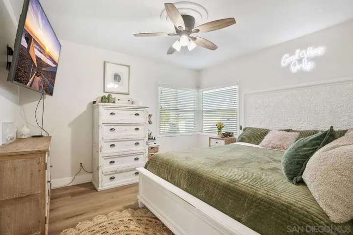 701 E Fallbrook St, Fallbrook, California 92028