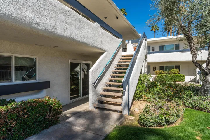 1900 S Palm Canyon Dr-3