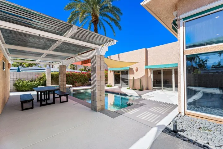 13-web-or-mls-PBSunnyDunes_OPMG_0225_013