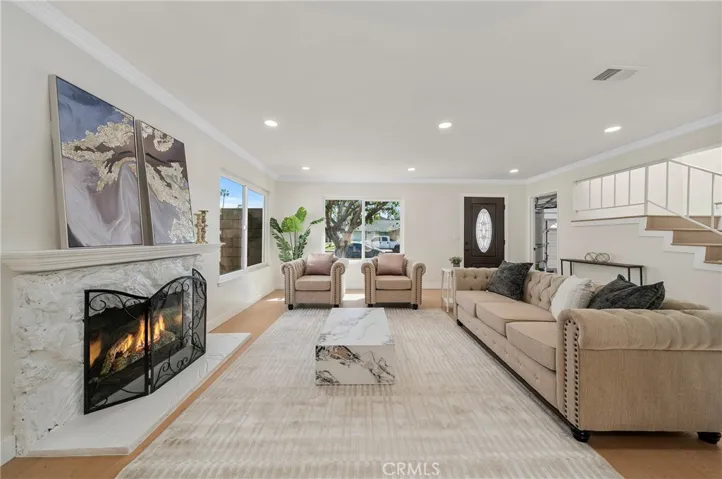 1125 Nottingham Way, Placentia, California 92870