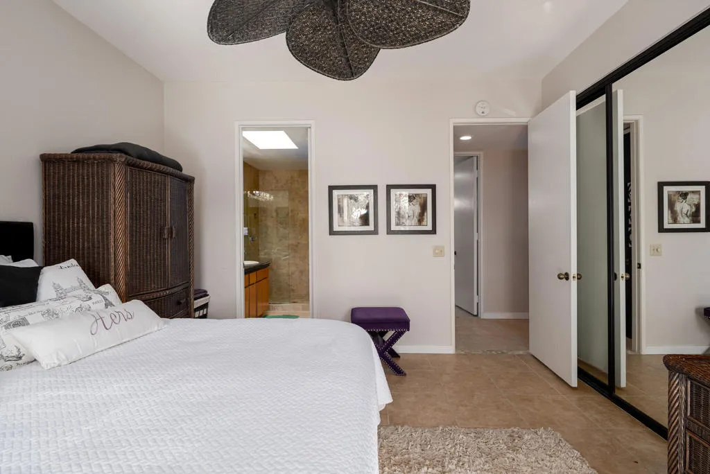 28640 W Natoma Drive, Cathedral City, California 92234 home-pic-16