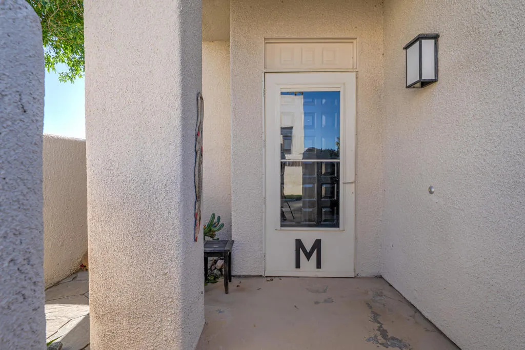 28640 W Natoma Drive, Cathedral City, California 92234 home-pic-4