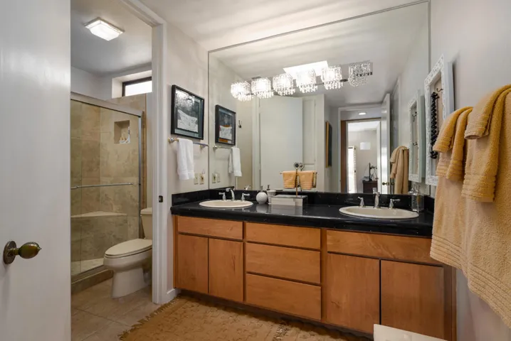 28640NATOMA-21